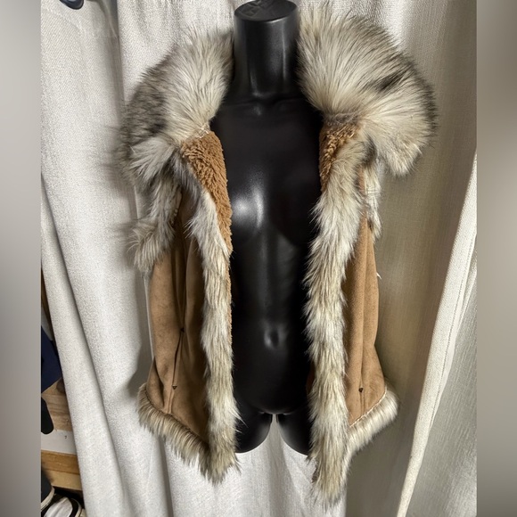 Scully Tan and Gray Faux Fur Trim Jacket Sz Medium NWOT - Picture 5 of 8
